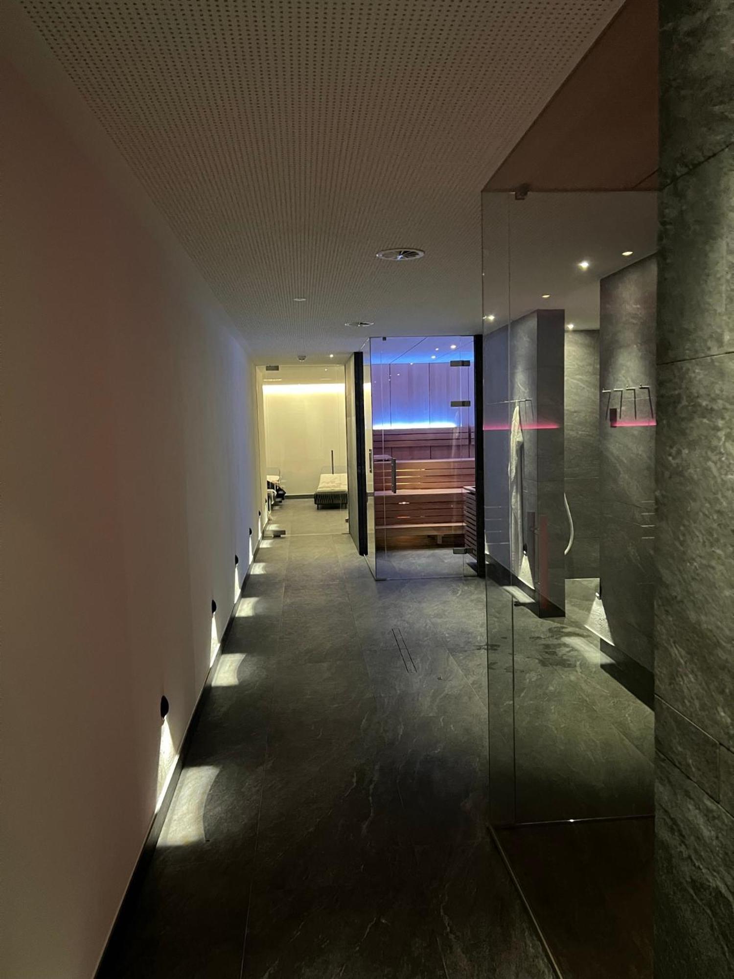 פלדקירש Hotel-Gasthof Loewen מראה חיצוני תמונה